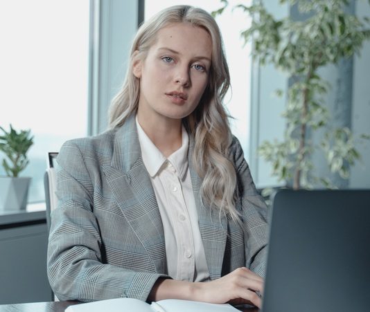 Ultimate Guide to Choose Your Career with MBA in information technology mba it online program