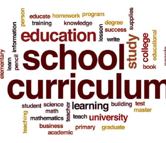 Changes should made in school curriculum to better education School Curriculum